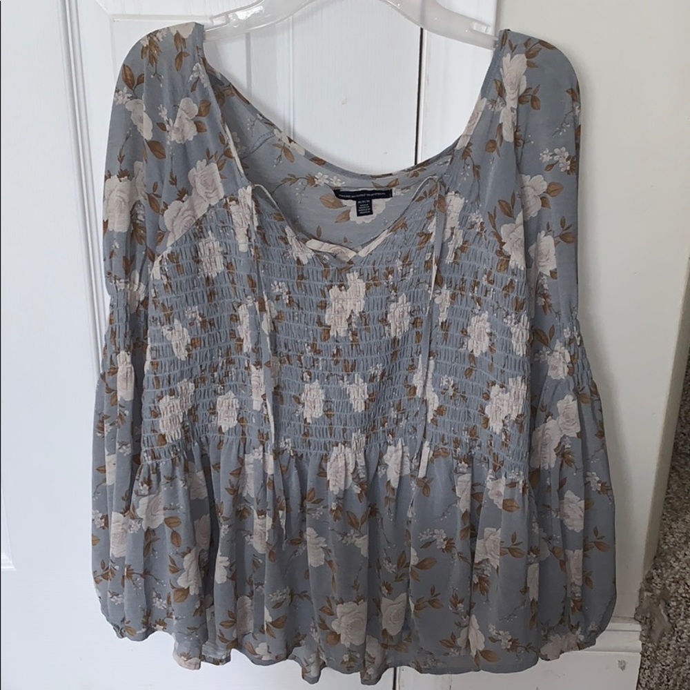 American Eagle top